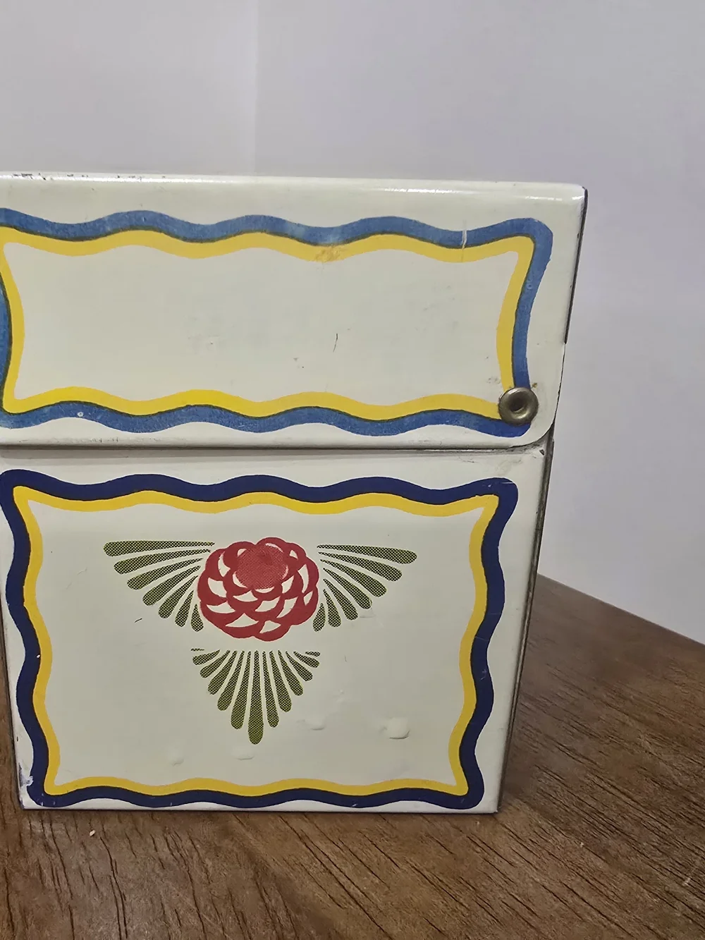 VTG 1950s Ohio Art Tin Litho Recipe Box Cream Dutch Floral Folk Art Mid Century